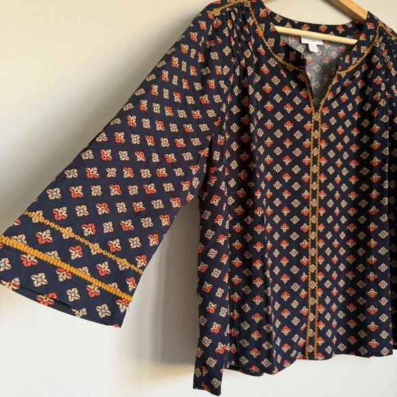 J. Jill Petite Navy Blue Geometric Tile Print Embroidered Split Neck Blouse L P - Picture 2 of 7